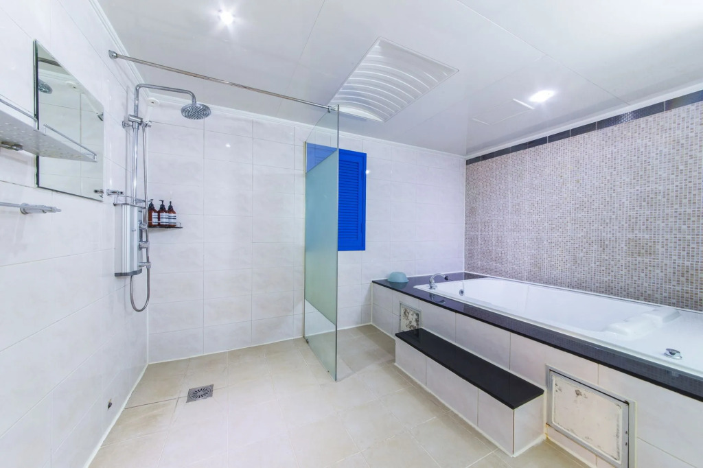 Jamsil Tomgi Hotel