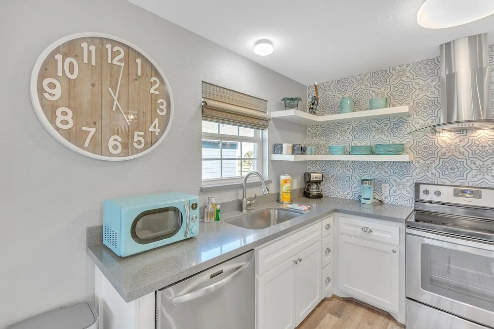 Tequila Little Time 3 Bedroom Home by Redawning