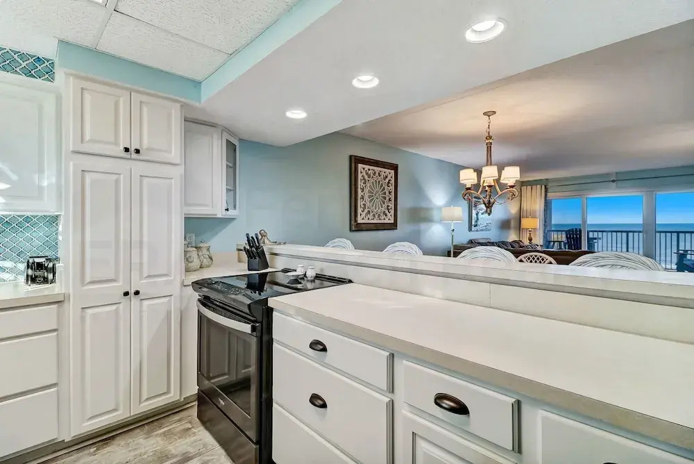 438 Amelia By The Sea