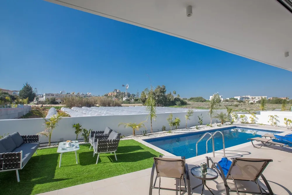Villa Prol19, Beautiful 3bdr Protaras Villa With Pool, Close to Fig Tree Bay