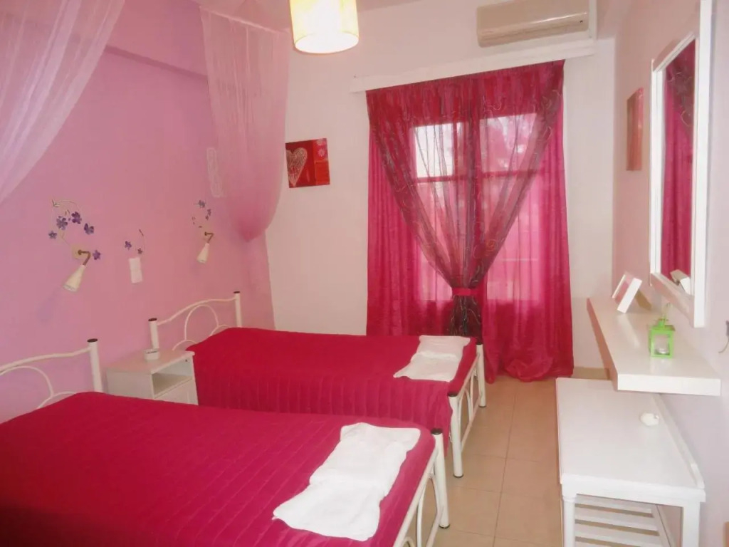 La Palma Studios & Apartments