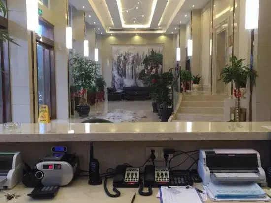 Yue Qing Feng He Hotel