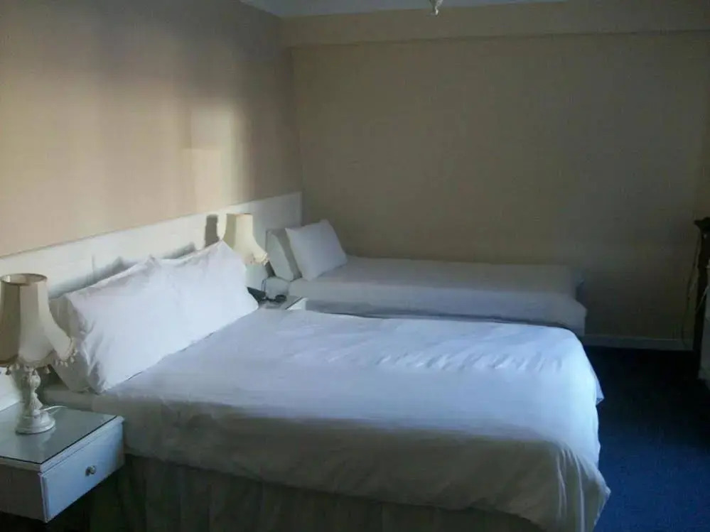 Victoria Hotel