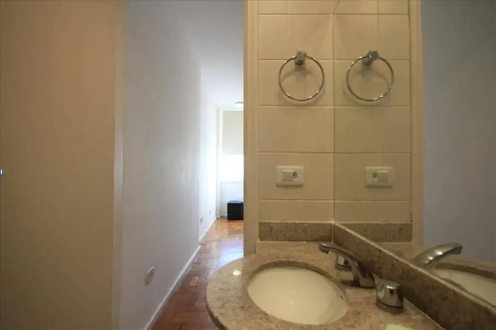 GoHouse - Apartamento Domingos 702 - Rua Domingos Ferreira,(Domingos 702)