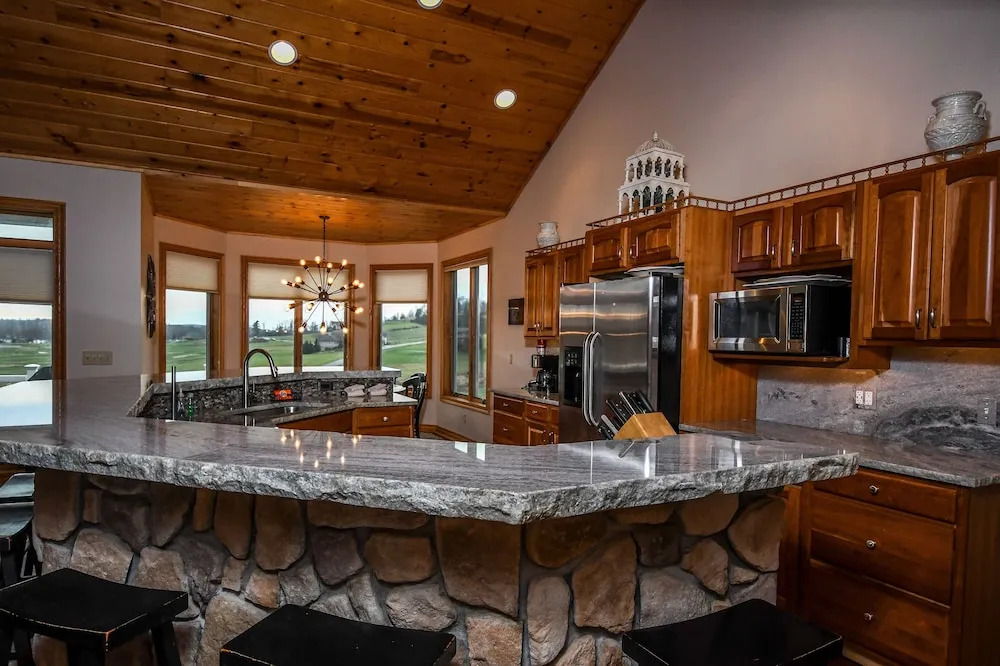 Endless Horizons 5 Bedroom House