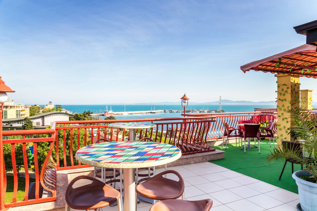 Saint George Hotel & Medical Spa