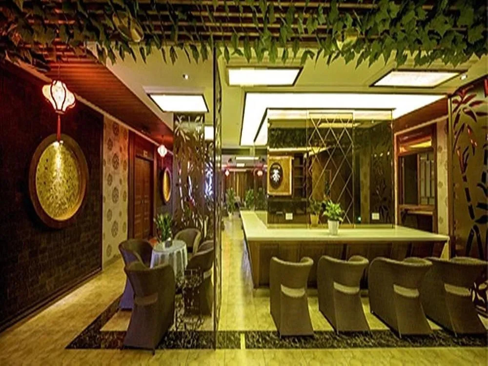 Runhechuan Business Hotel