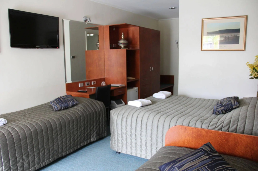 Tonsley Hotel