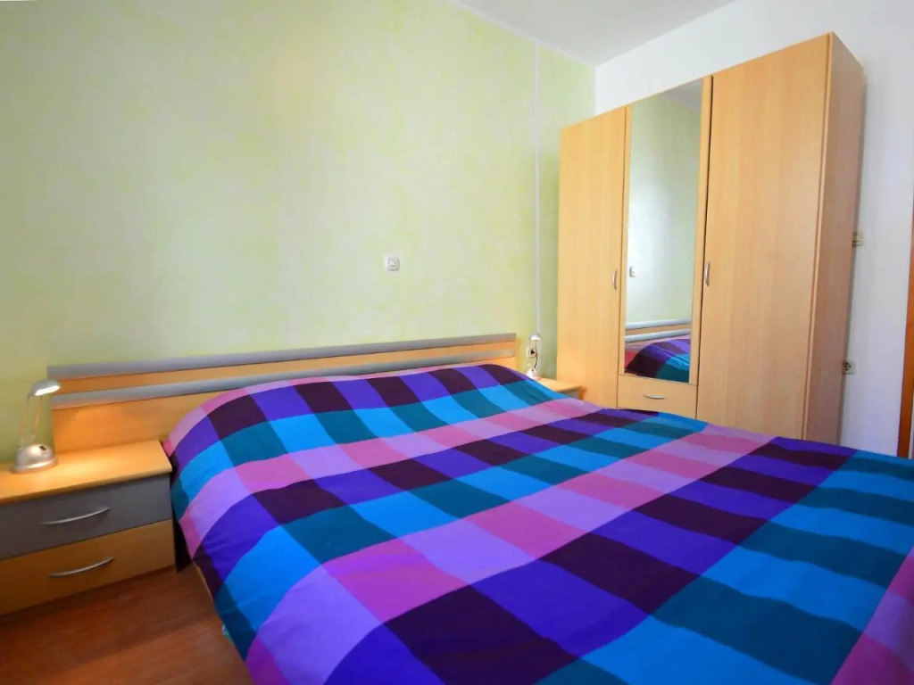Trget Apartment 2