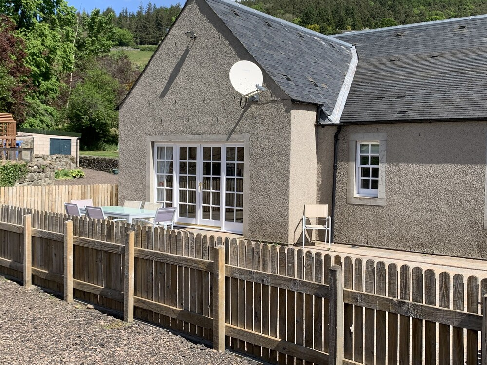 Coach House 5