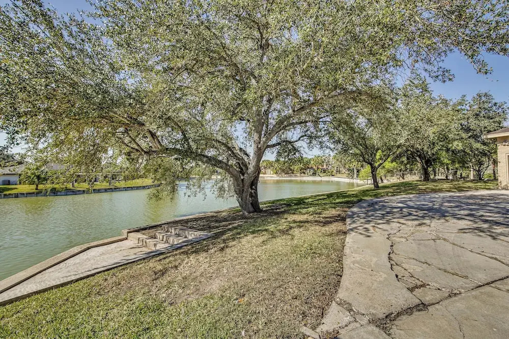 Pool & Game Room: Waterfront Harlingen Home