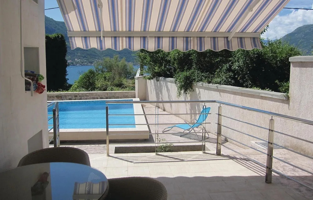 Stunning Home in Kotor With Wifi and 1 Bedrooms