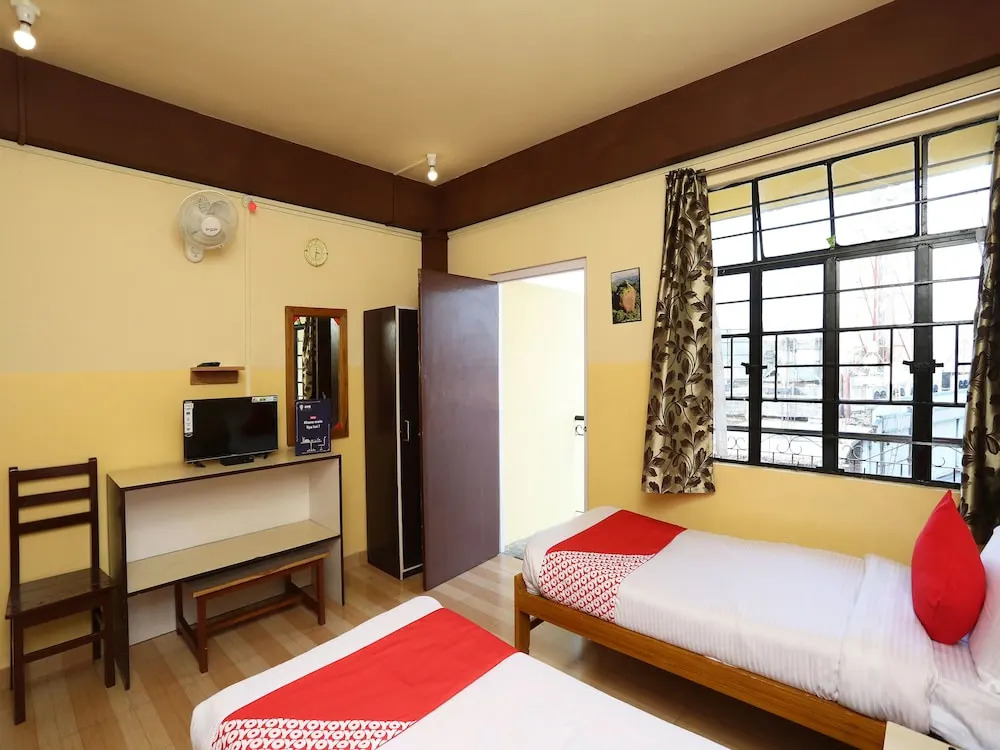 OYO 13047 Shillong View Guest House