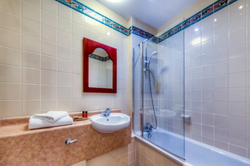 Garner Hotel Reading City Centre by IHG