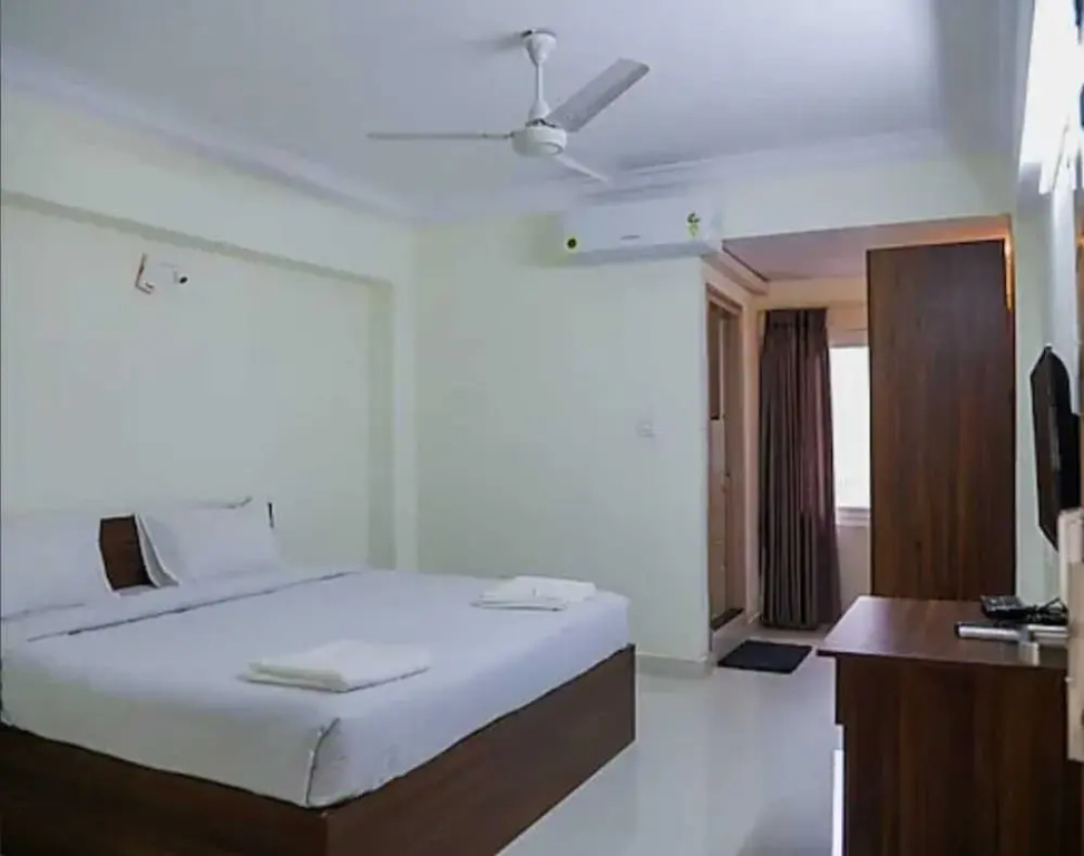 Kanishka Grand