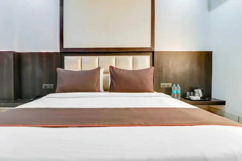 Collection O Grand Sparrow Inn by OYO Rooms
