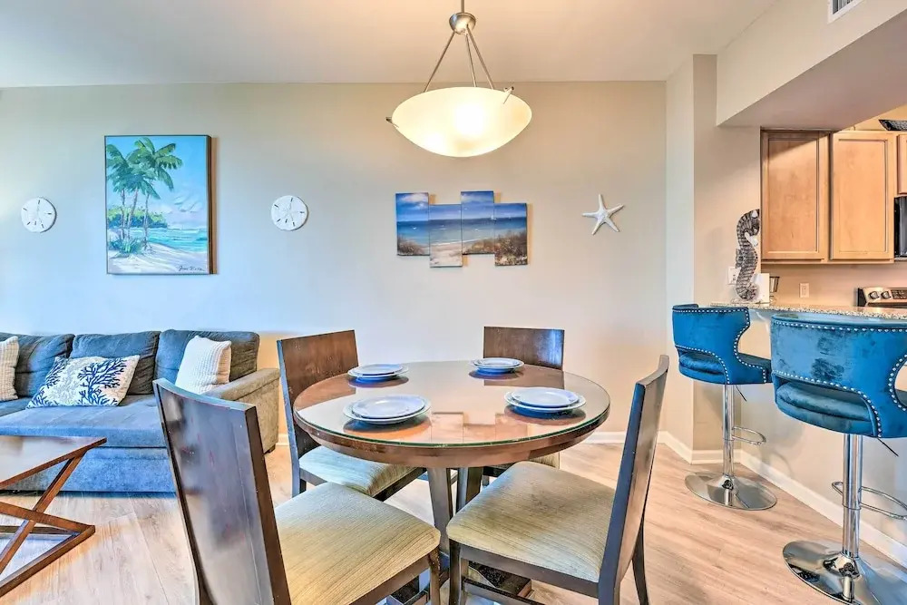 Modern Resort Condo With Balcony - Walk to Beach!