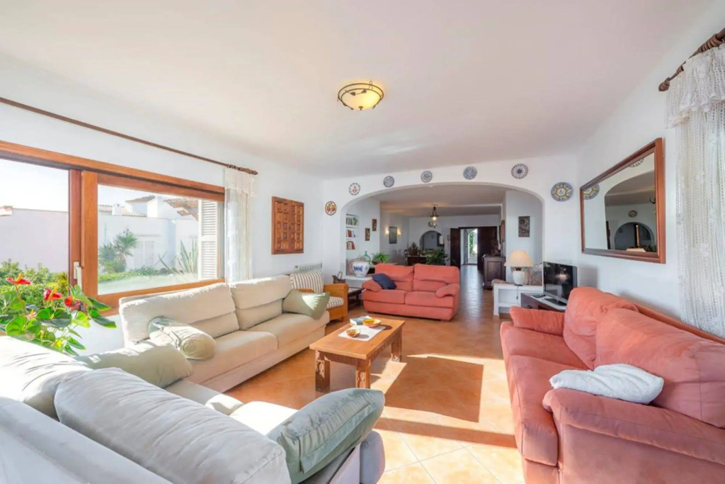 Villa Sol Naixent