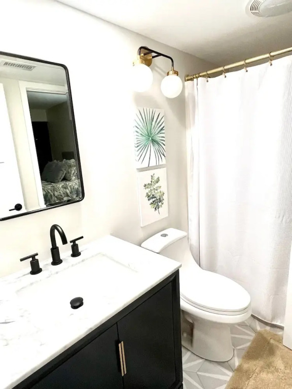 1622 Live oak Park