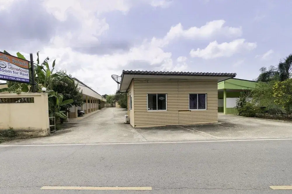 OYO 75392 Phachuen Resort