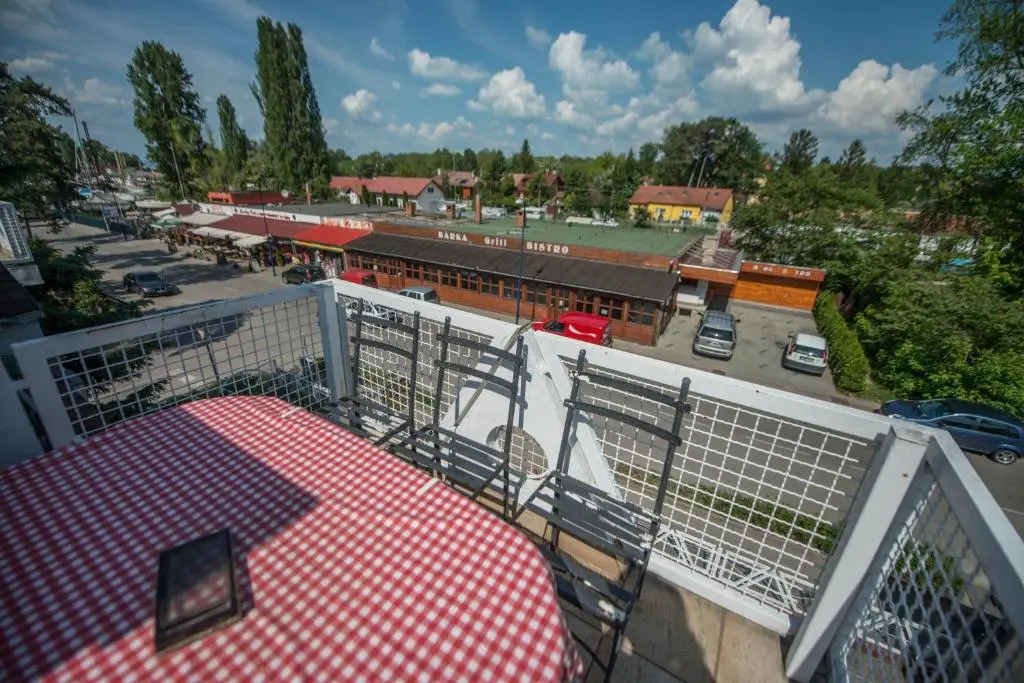 Caesar Apartments & Rooms
