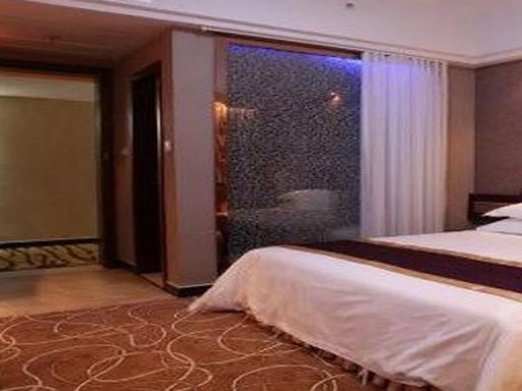 Ginza Business Hotel Yiwu