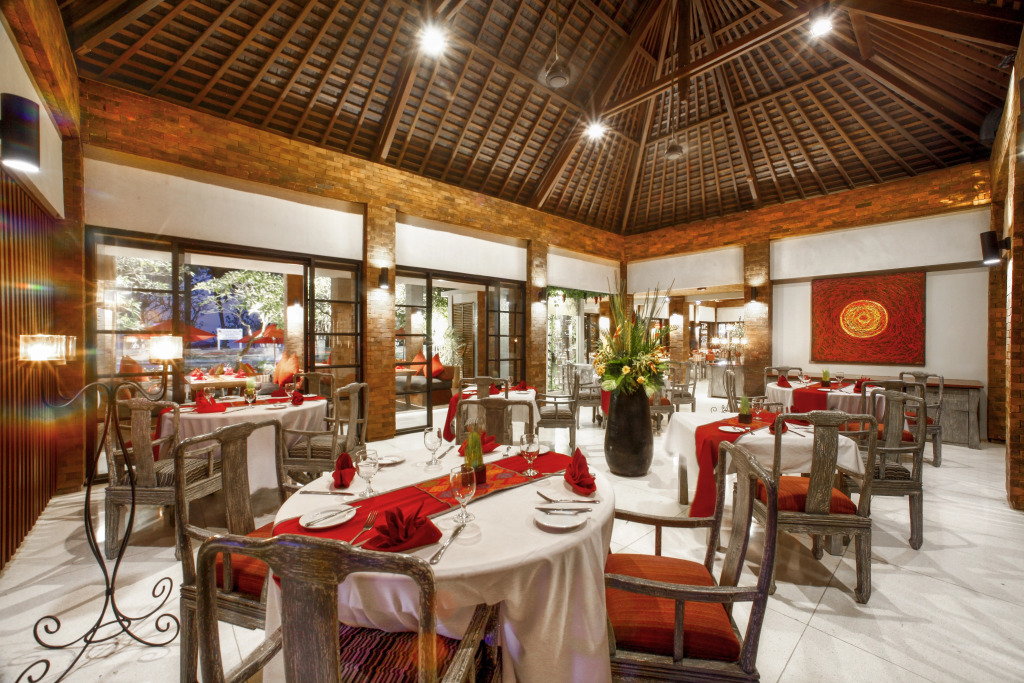 Kuta Seaview Beach Resort