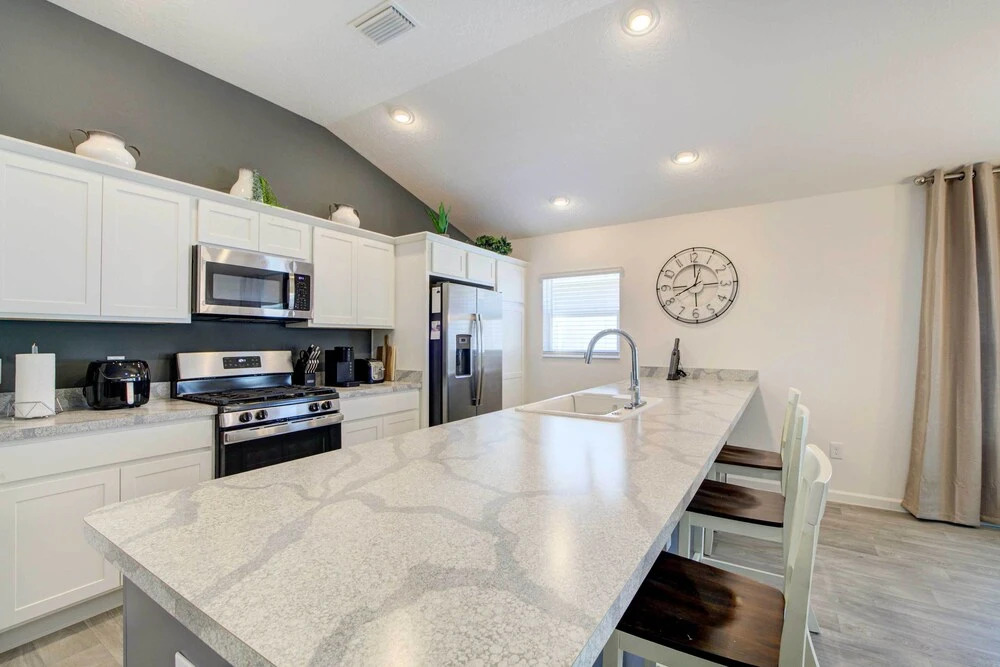 Near Golf and Shops The Villages Home with Lanai!