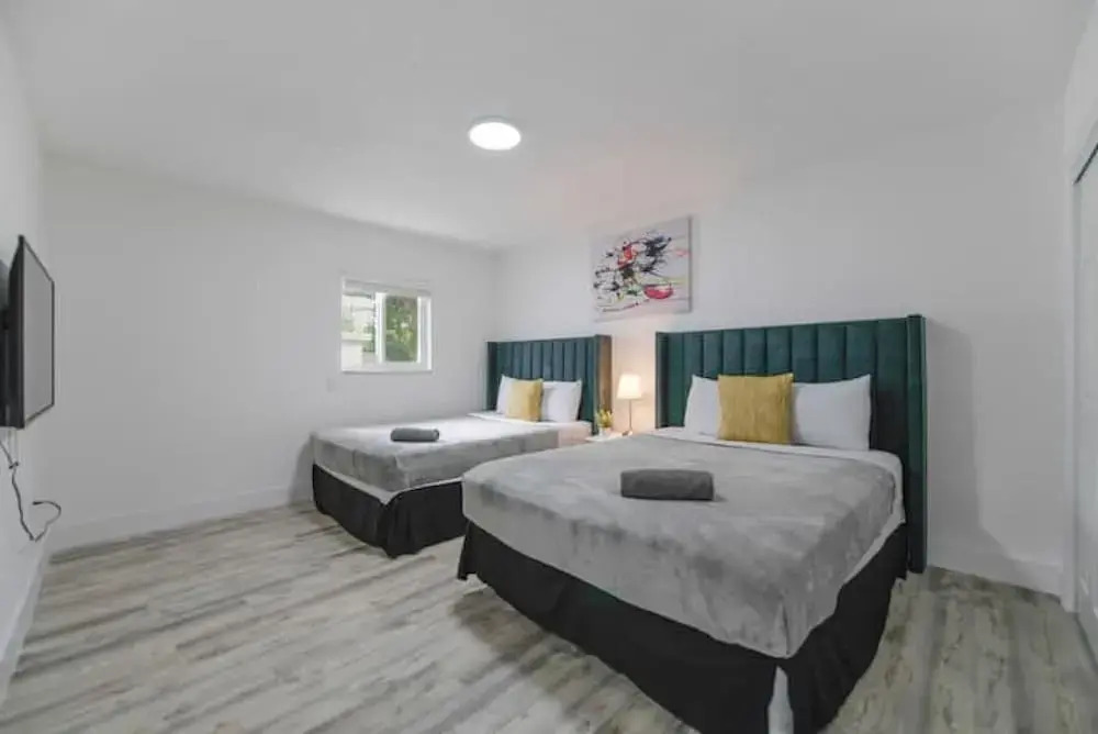 Beautiful 3 Bedroom House In Miami