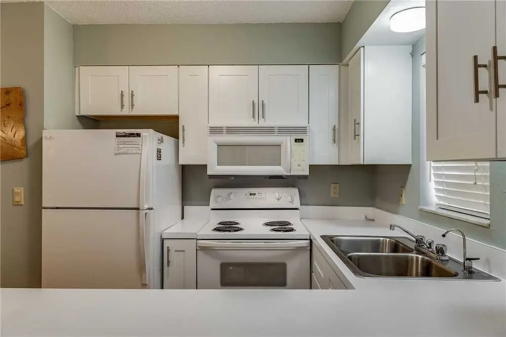 Seahorse 1, Sleeps 4, 1 Bedroom, Heated Pool, Pet Friendly