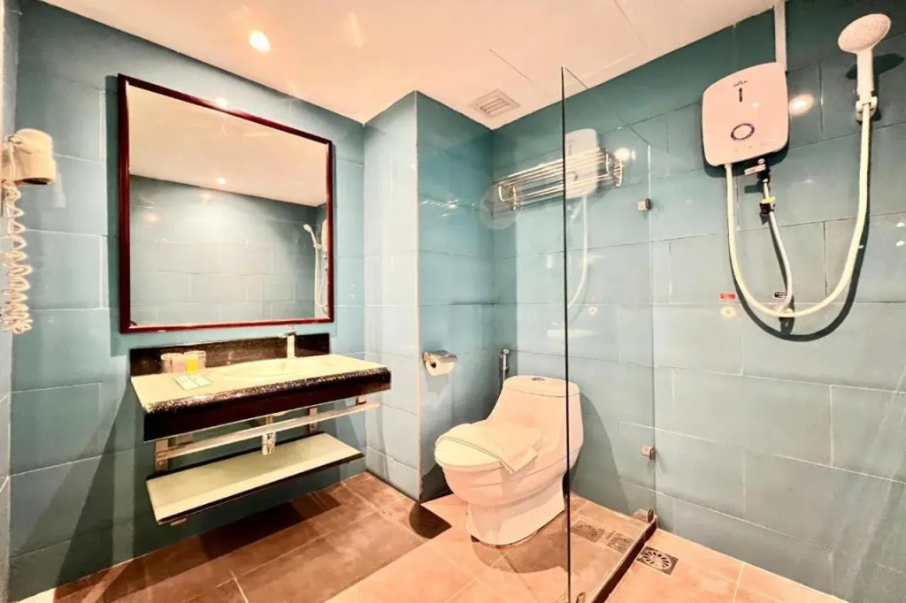 Kingston Hotel 10 - Bukit Jalil