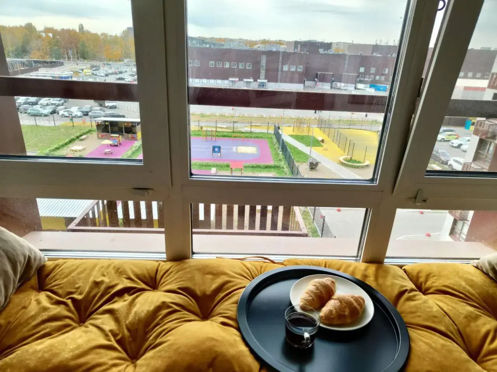 Стильная квартира у метро, ТЦ и парка