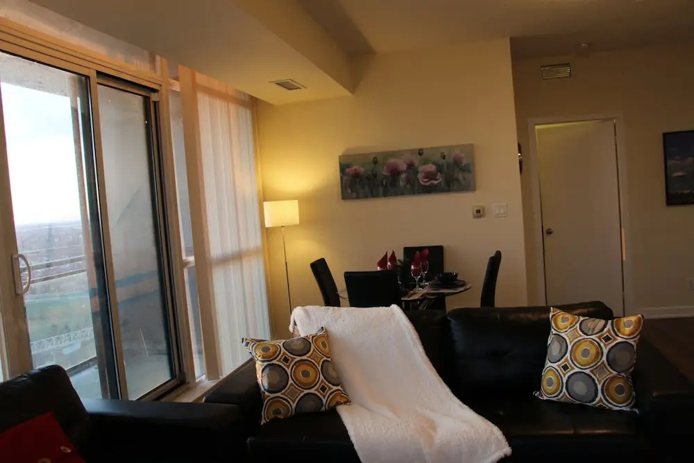Galaxy Suites Square One unit 1904