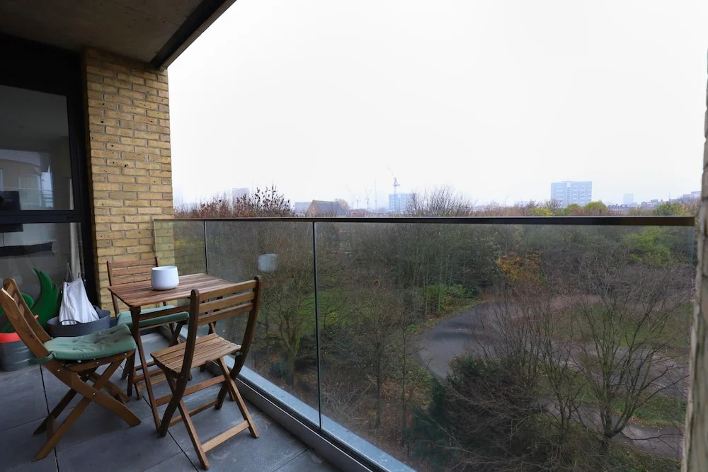 Charming 2 Bedroom Property in East London