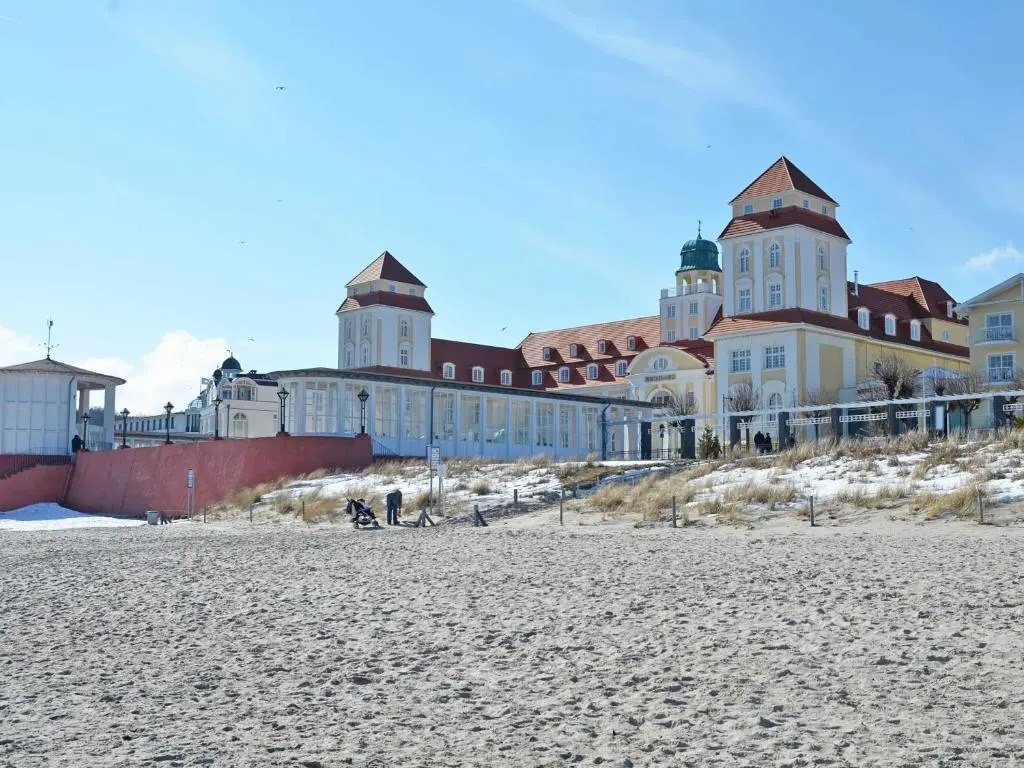 Appartementhaus "Jahreszeiten" strandnah in Binz - Fewo 6 - F521