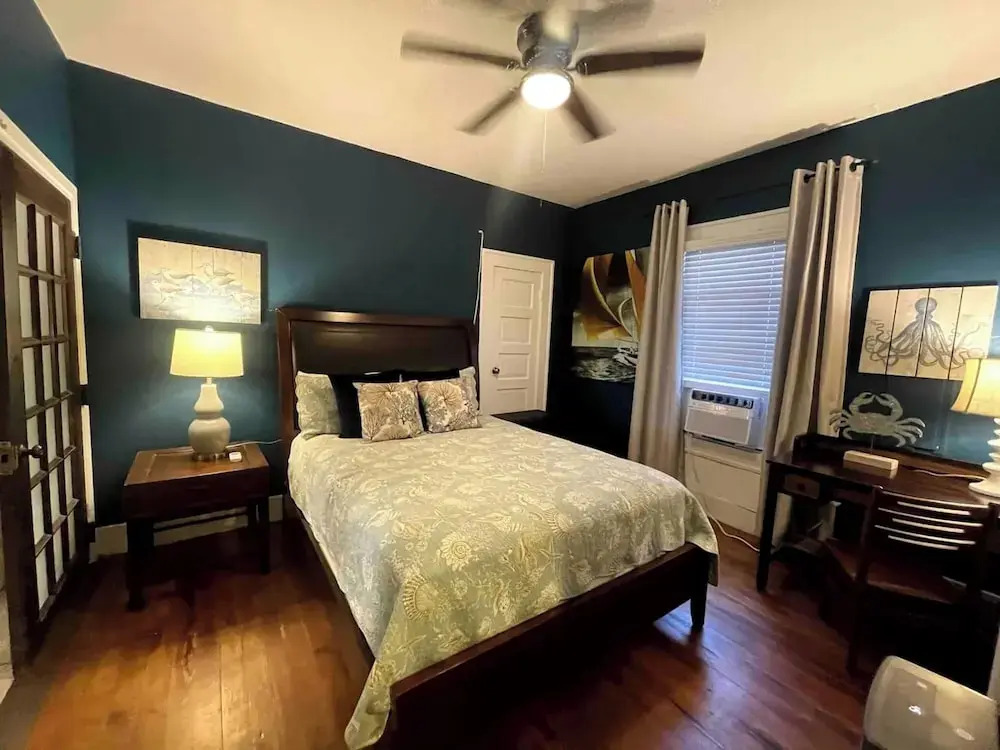 1BR Apartment in Historic Galveston