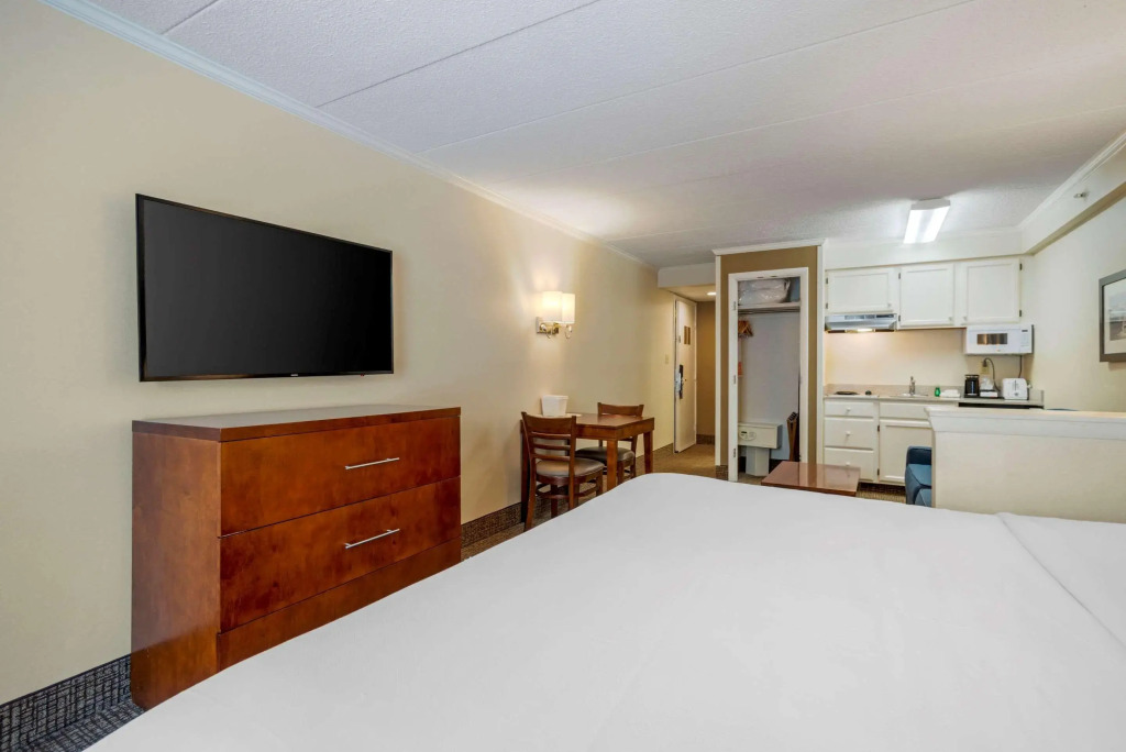Comfort Inn Ocean City Boardwalk