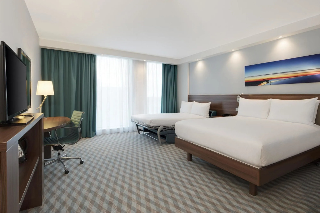 Hampton By Hilton London Stansted Airport