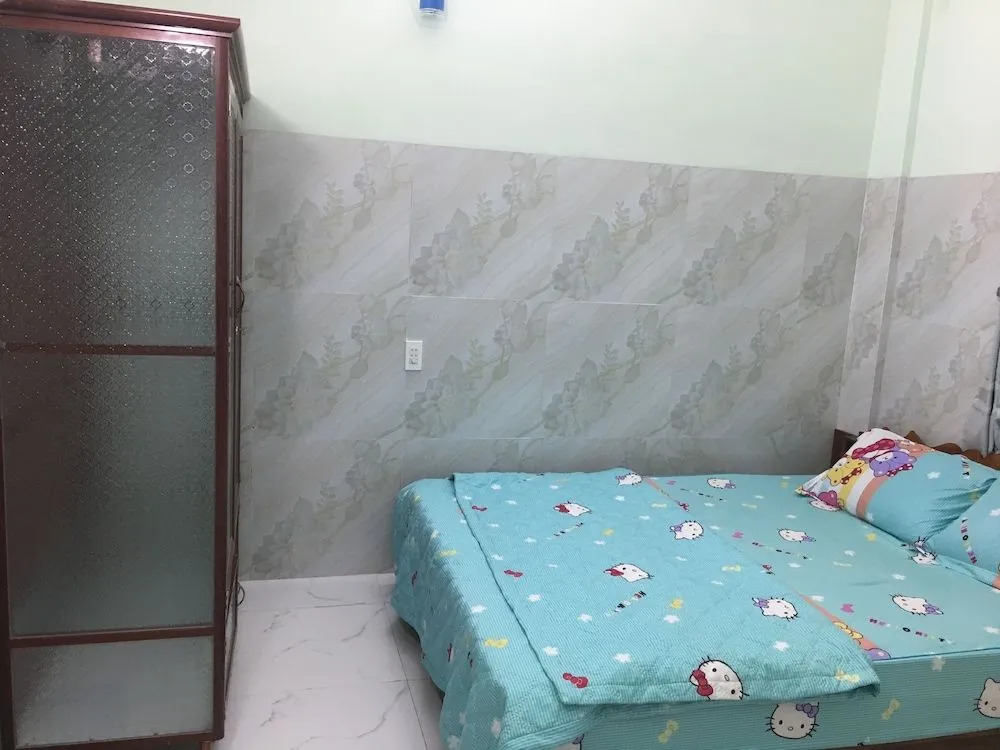 Khách sạn Ngọc Quỳnh
