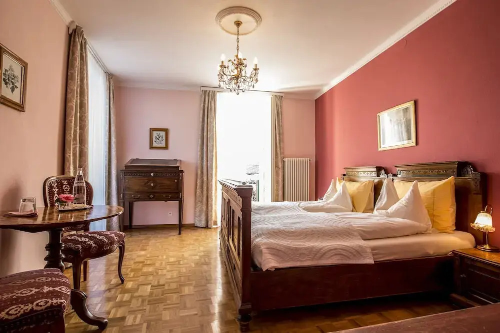 Swiss Historic & Garten Hotel Villa Carona