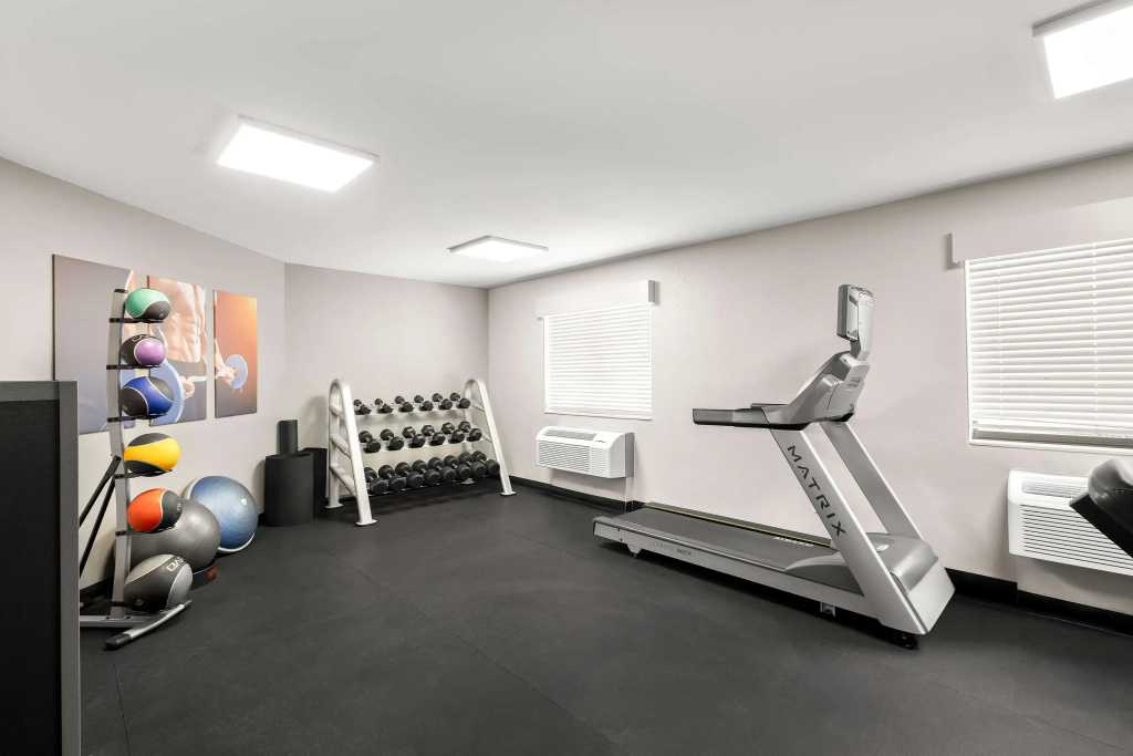Holiday Inn Express Fremont (Angola Area)