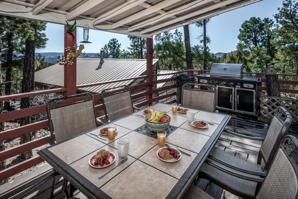 An Amazing View - Three Bedroom Cabin