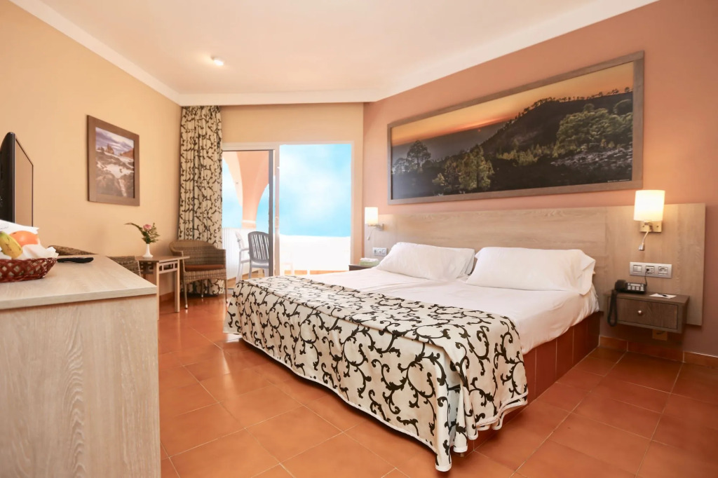 Hotel Puerto Palace