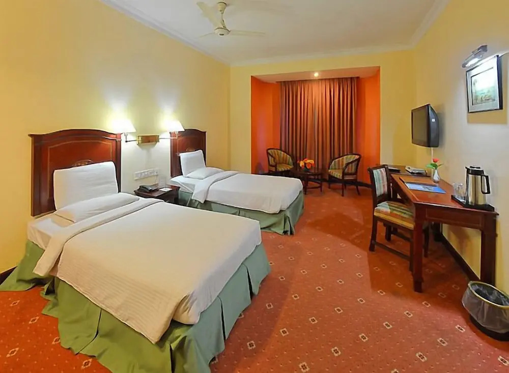 Hotel Aadithya