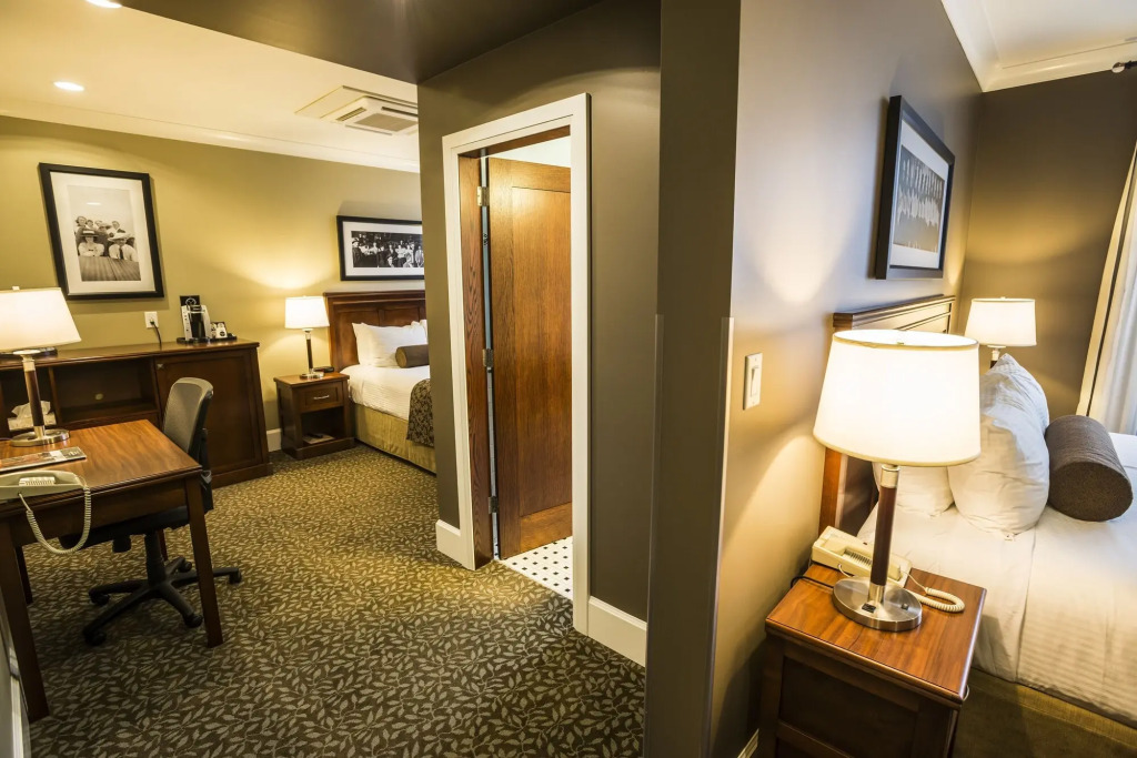 Hume Hotel & Spa