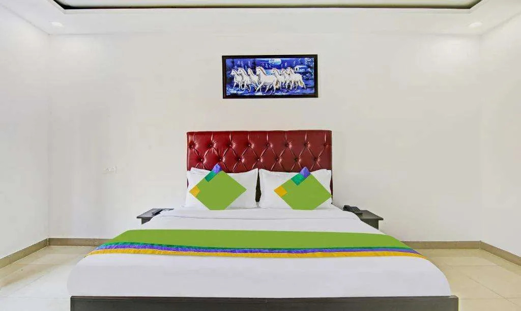 Treebo Royal Empire Adarsh Nagar, Chandigarh