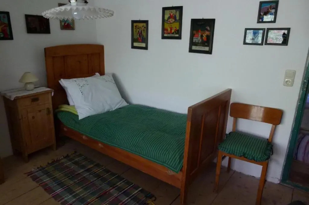 Haus Freistabl - Uriges Bauernhaus für 6 Personen mit Sauna & Bergblick im Ötztal