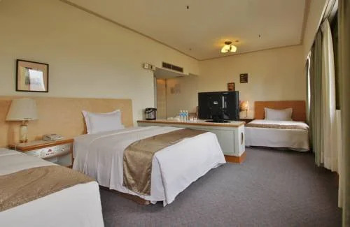 Garden Plaza Hotel