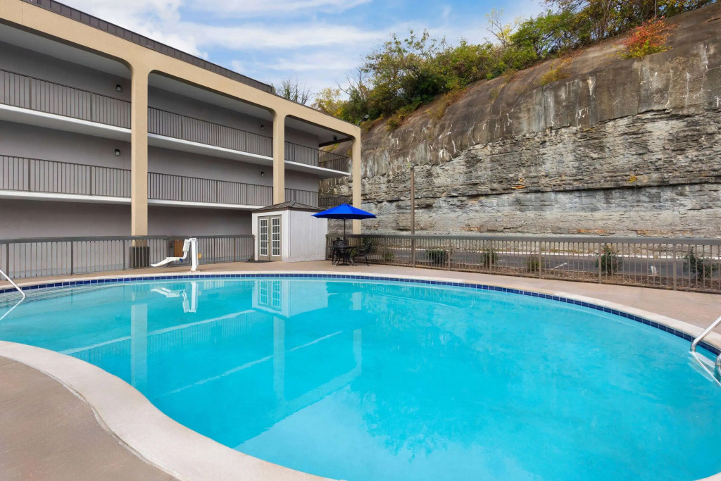 Baymont by Wyndham Nashville Airport