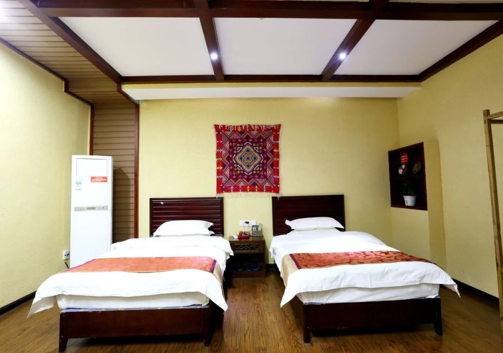 Zhangjiajie Yuening Hotel
